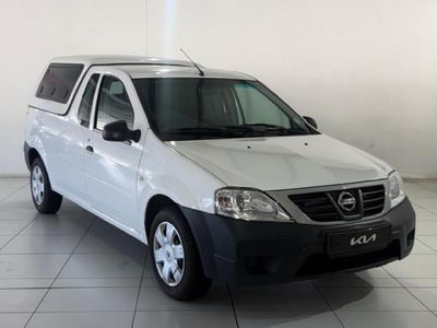 2020 Nissan NP200 1.6 A/C Safety Pack