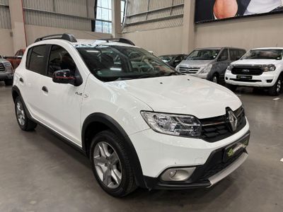 2019 Renault Sandero 900T Stepway Plus | Techroad