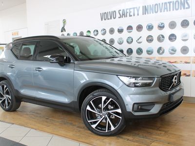 2019 Volvo XC40 T3 R-Design
