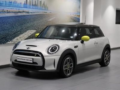 2021 MINI Hatch Cooper SE
