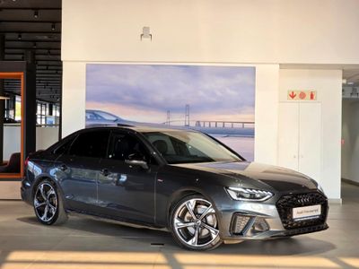 2025 Audi A4 Black Edition S Tronic | 35 TFSI