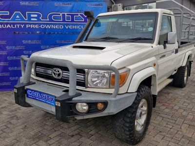 2015 Toyota Land Cruiser 79 4.5 D Single-Cab