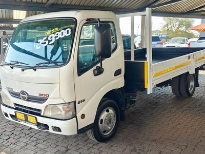 2014 Hino 300 614 Lwb (aw3) F/c C/c