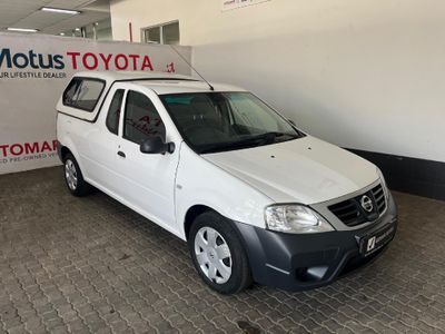 2023 Nissan NP200 1.6 A/C Safety Pack
