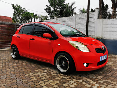2006 Toyota Yaris T1 5-dr
