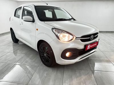 2025 Toyota Vitz 1.0 XR AMT