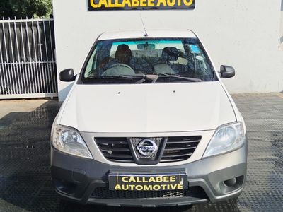 2020 Nissan NP200 1.6 A/C Safety Pack