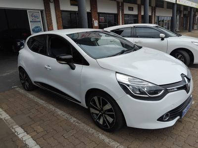 2014 Renault Clio 900T 5-dr