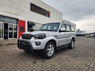 2017 Mahindra Scorpio 2.2 mHawk 8-seat | S10