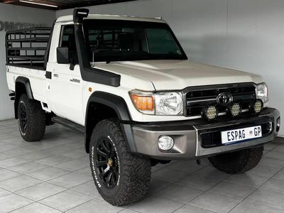 2017 Toyota Land Cruiser 79 4.0 Single-Cab