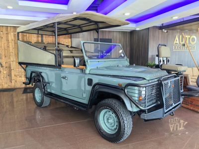 2015 Land Rover Defender 110 Game Viewer 2.2D