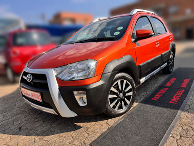 2017 Toyota Etios Cross 1.5 XS 5-dr