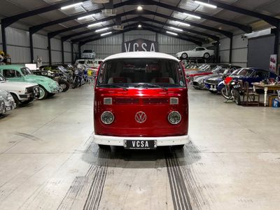 1975 Volkswagen Kombi Custom Camper