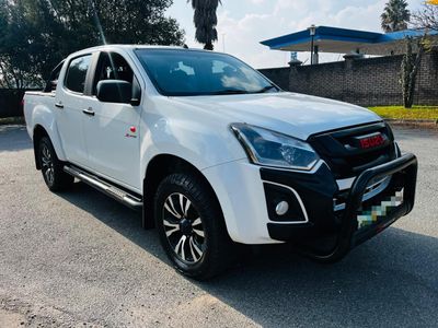 2018 Isuzu KB 250 D-Teq HO X-Rider Black Double-Cab
