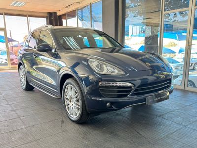 2012 Porsche Cayenne S Auto
