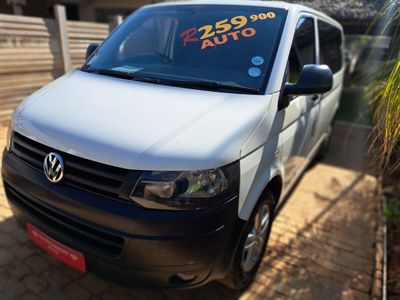 2014 Volkswagen Transporter T5 Crew Bus 2.0 BiTDI SWB (132kW) Auto Panel Van