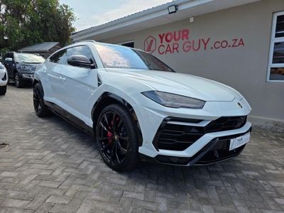 2022 Lamborghini Urus 4.0 V8