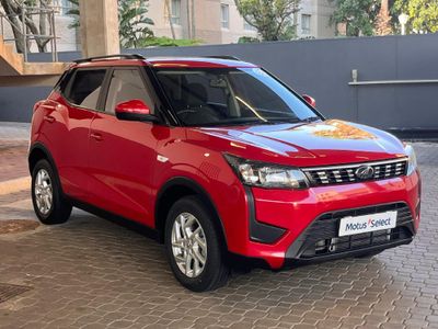 2022 Mahindra XUV 300 1.2T | W6