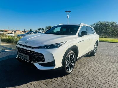 2025 MG HS 1.5T Luxury Auto