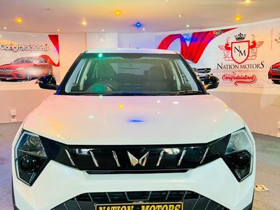 2025 Mahindra XUV 3XO 1.2T AX5 Auto