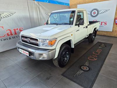 2014 Toyota Land Cruiser 79 4.2 D Single-Cab