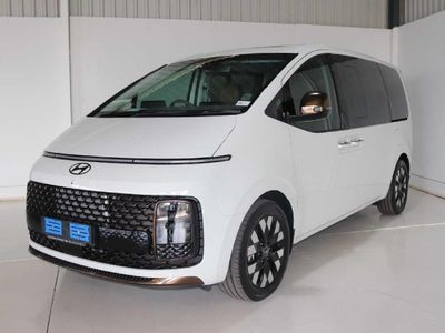 2026 Hyundai Staria R2.2 Luxury Auto (9 Seat)