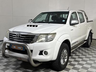 2015 Toyota Hilux 3.0 D-4D Legend 45 Raised Body Double-Cab