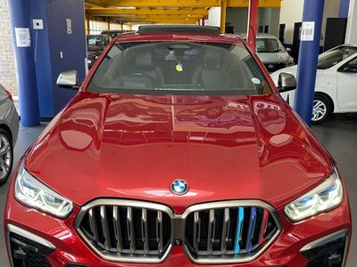 2022 BMW X6 M50d