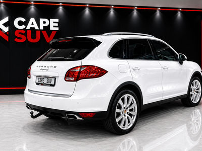 2013 Porsche Cayenne S 4.8 V8 NATURAL ASPIRATED OFF ROAD PACK 8-SPD A/T