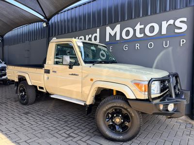 2014 Toyota Land Cruiser 79 4.0 Single-Cab