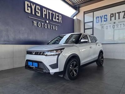 2024 Mahindra XUV 300 1.2T SE | W4