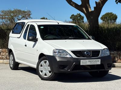 2017 Nissan NP200 1.6 A/C Safety Pack