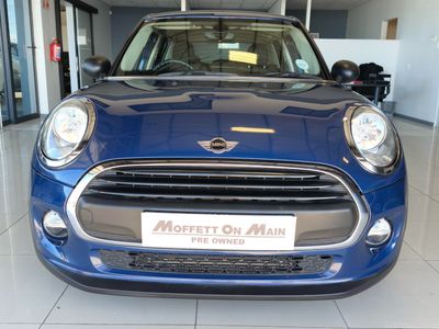 2017 MINI Hatch Cooper 5-dr Auto