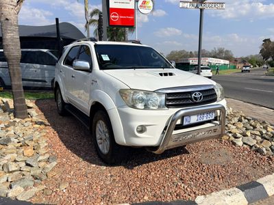2011 Toyota Fortuner 3.0 D-4D Raised Body