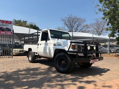 1997 Toyota Land Cruiser 79 4.5 4D LX V Single-Cab