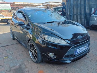 2011 Ford Fiesta 1.6i Titanium 3-dr