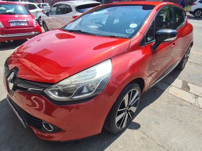 2015 Renault Clio IV 900T Dynamique 5-dr (66kW)