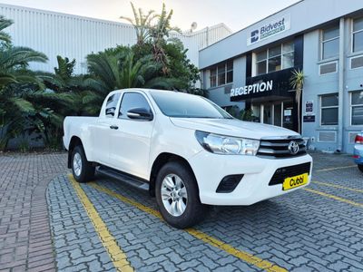 2017 Toyota Hilux 2.4 GD-6 Raised Body SRX Extended Cab