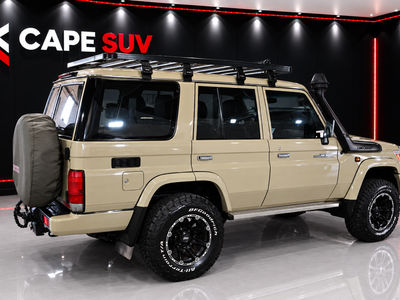 2015 Toyota Land Cruiser 76 LX 4.5D V8(1VD-FTV) STATION WAGON 5-SPEED 4X4