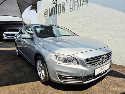 2015 Volvo S60 T3 Momentum Auto