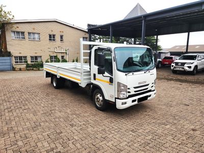 2025 Isuzu NPR 400 C/C