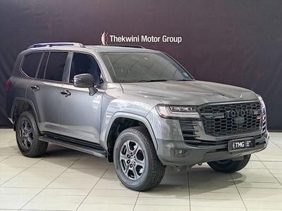 2022 Toyota Land Cruiser 300 V6 3.3 D GR-S