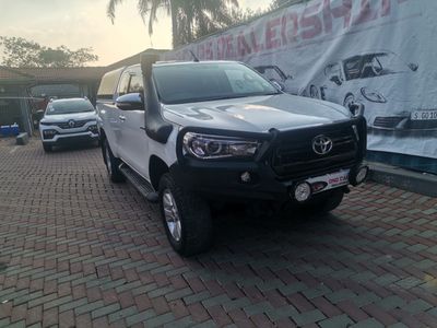 2016 Toyota Hilux 2.8 GD-6 Raider 4x4 Extended Cab (Diesel, Manual)