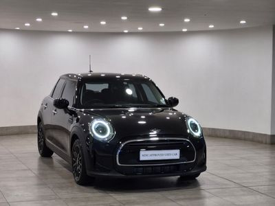 2022 MINI Hatch Cooper 5-dr Auto