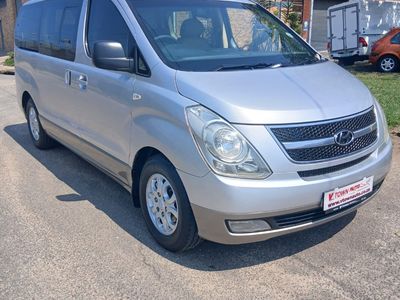 2010 Hyundai H-1 2.4 CVVT | Executive