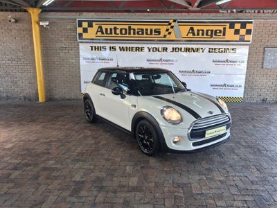 2014 MINI Hatch Cooper Auto