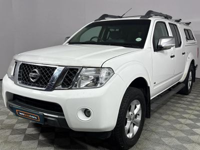 2015 Nissan Navara 3.0 dCi LE Auto 4x4 Double-Cab
