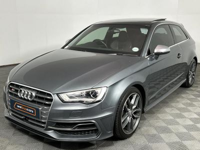 2014 Audi S3 3-dr quattro Auto