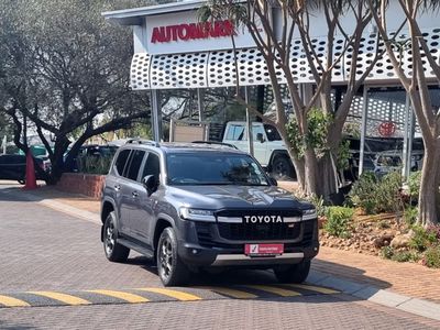 2025 Toyota Land Cruiser 300 V6 3.3D GR-S
