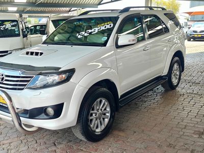 2012 Toyota Fortuner 3.0 D-4D Raised Body